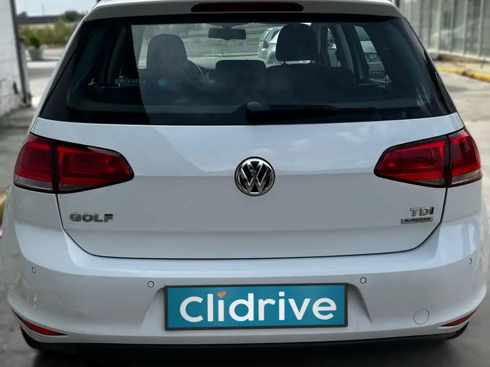 VOLKSWAGEN golf