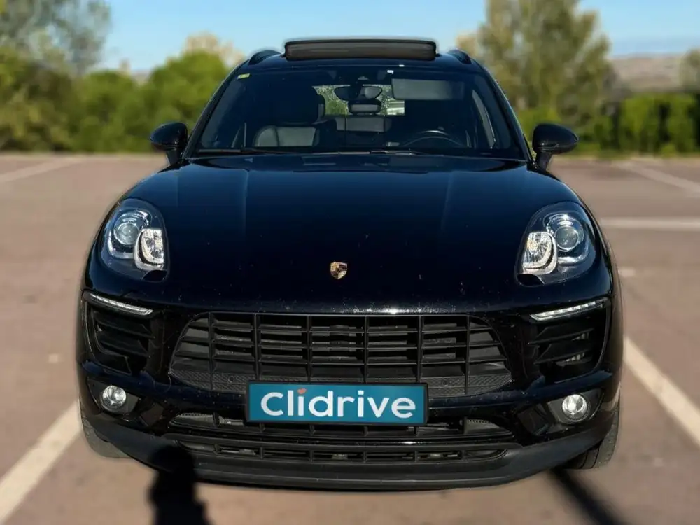 PORSCHE macan