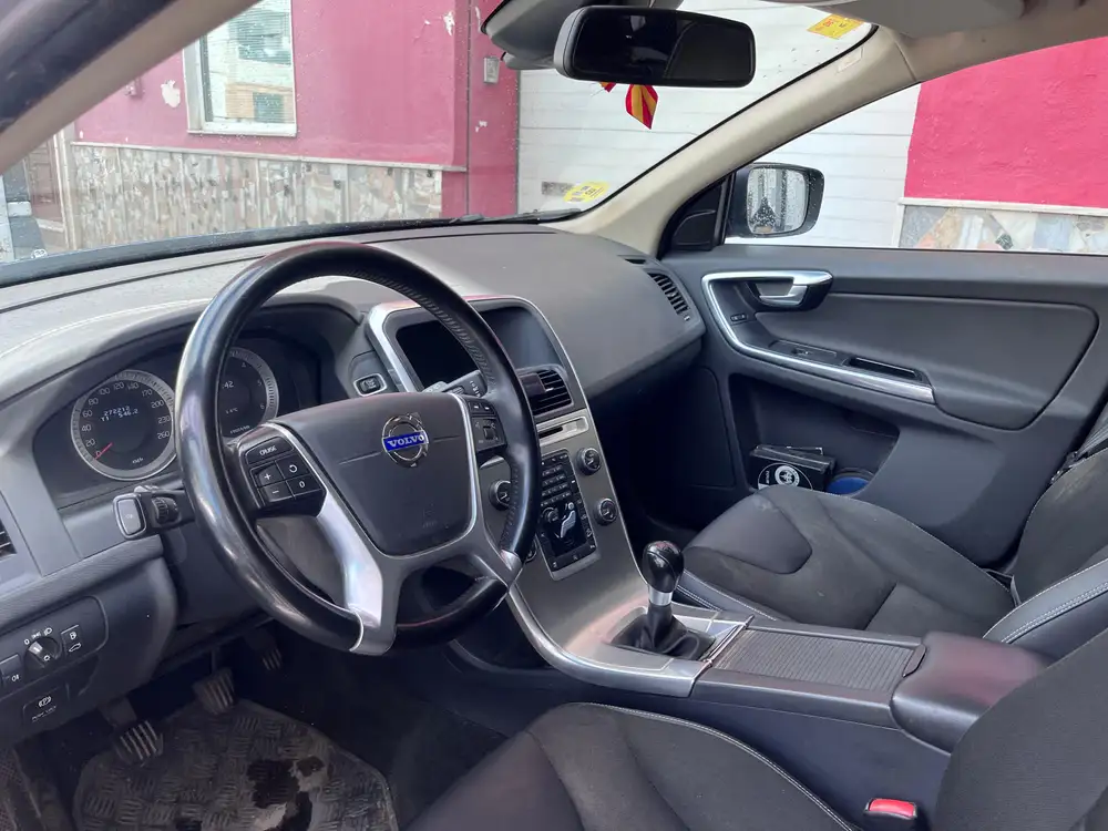 VOLVO xc60 - Foto 6 | Clidrive