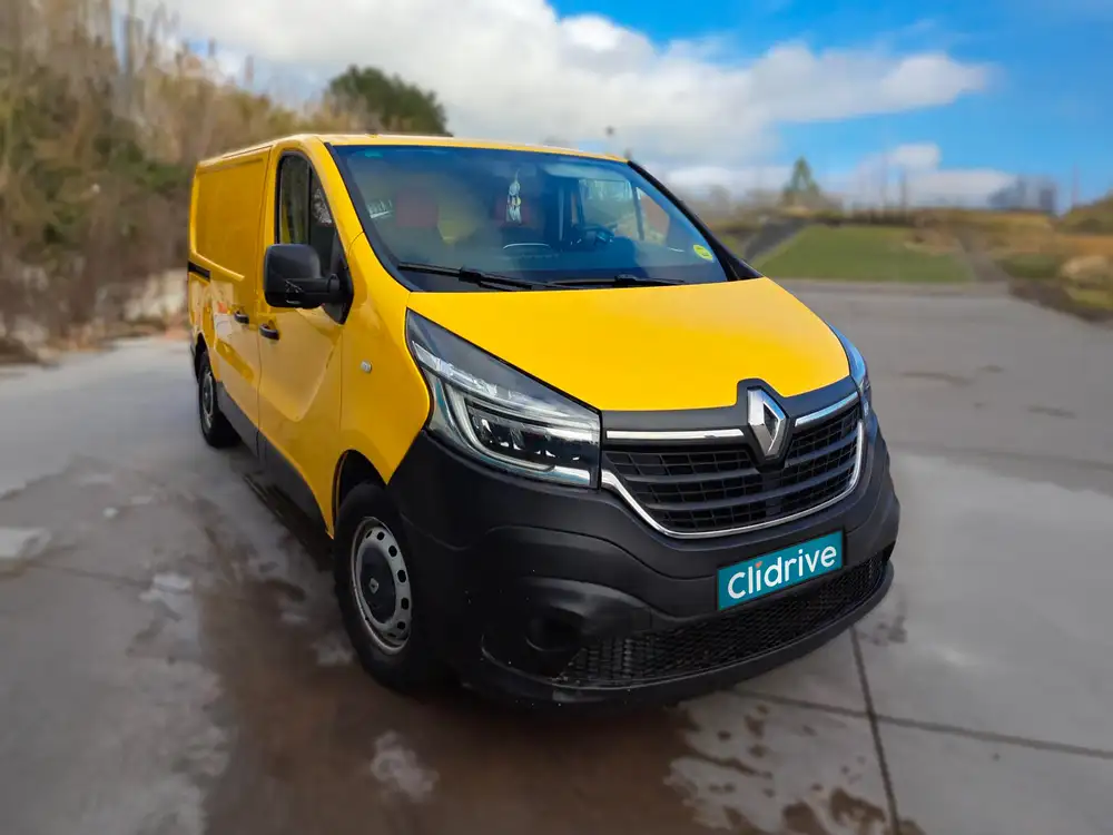 RENAULT trafic