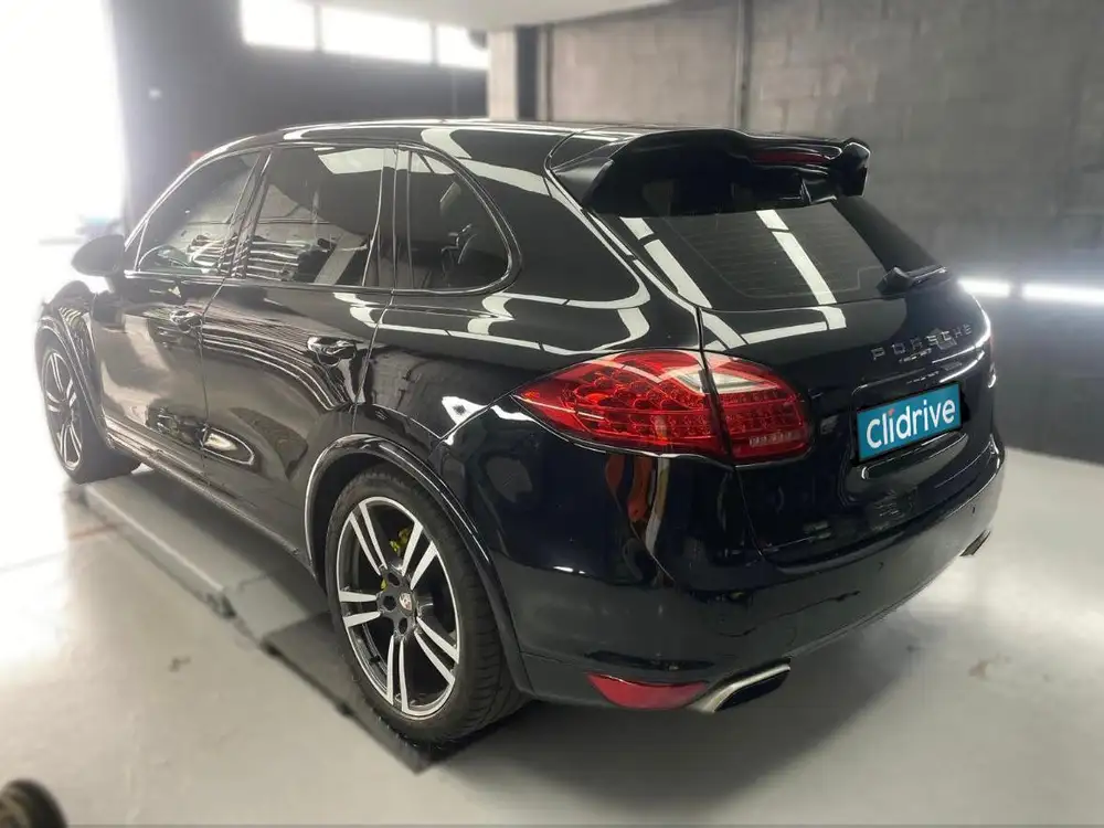 PORSCHE cayenne