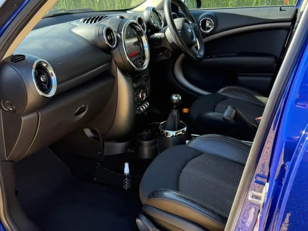 MINI countryman