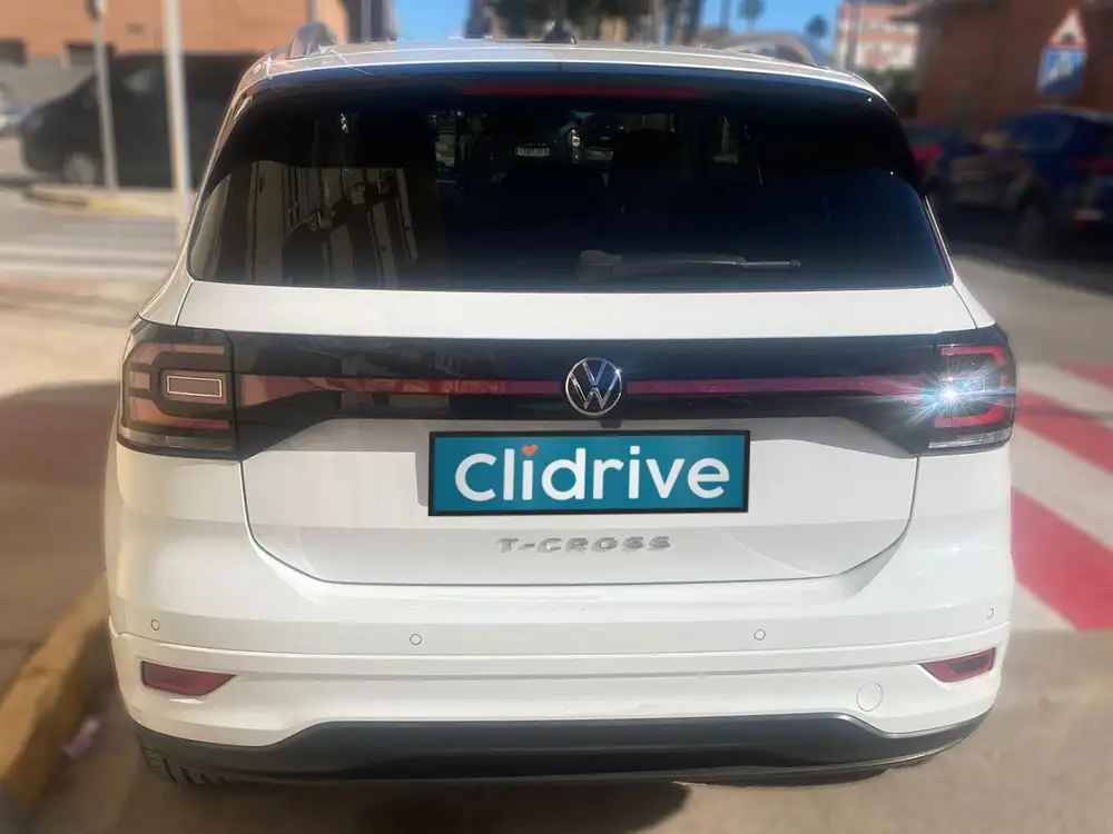 VOLKSWAGEN t-cross