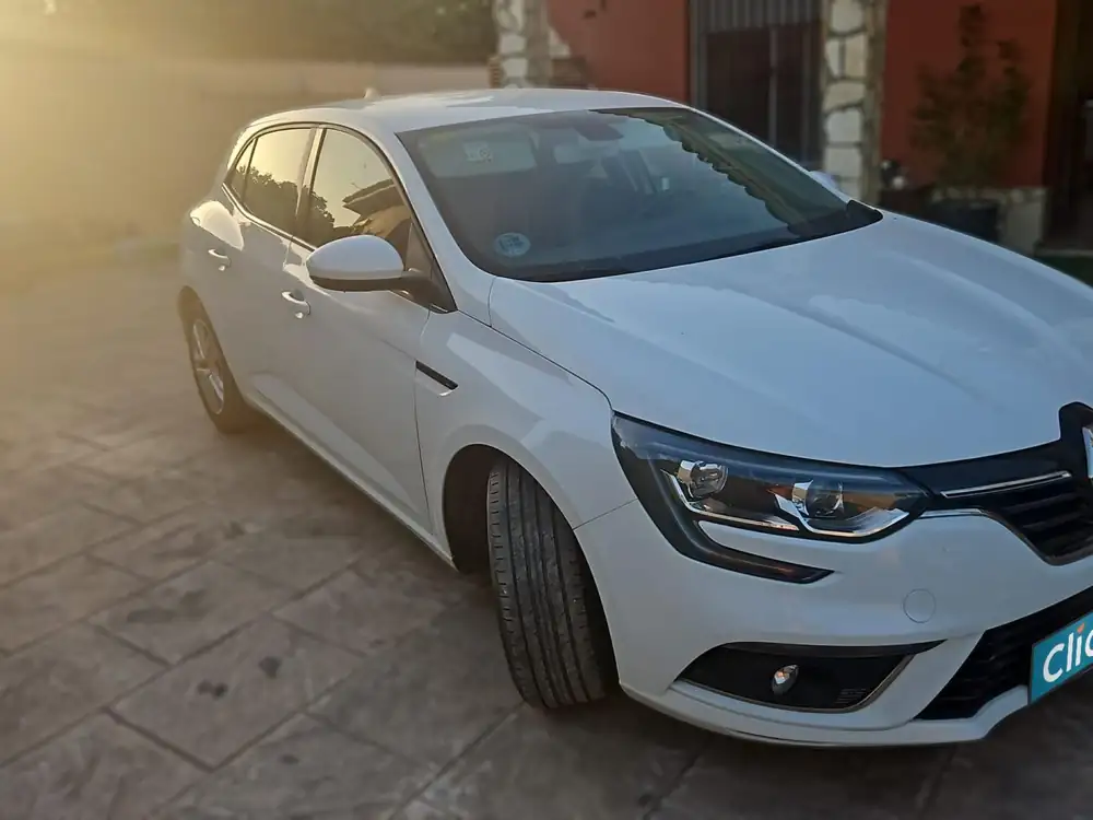 RENAULT megane