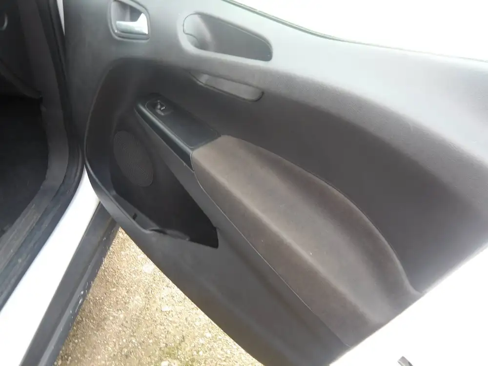 FORD transit courier - Foto 6 | Clidrive