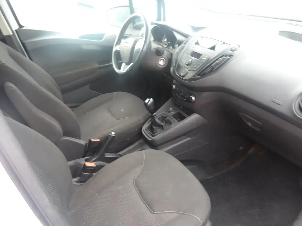 FORD transit courier - Foto 7 | Clidrive