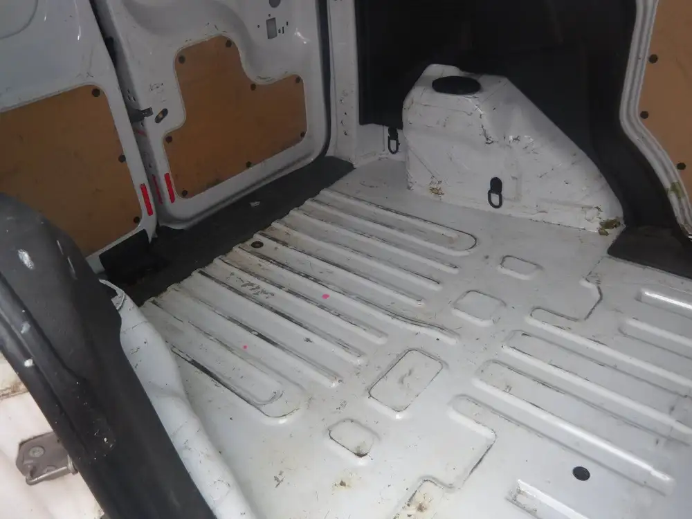 FORD transit courier - Foto 9 | Clidrive