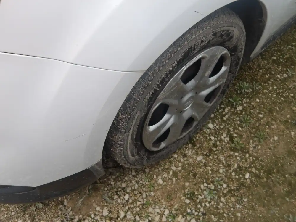 FORD transit courier - Foto 10 | Clidrive