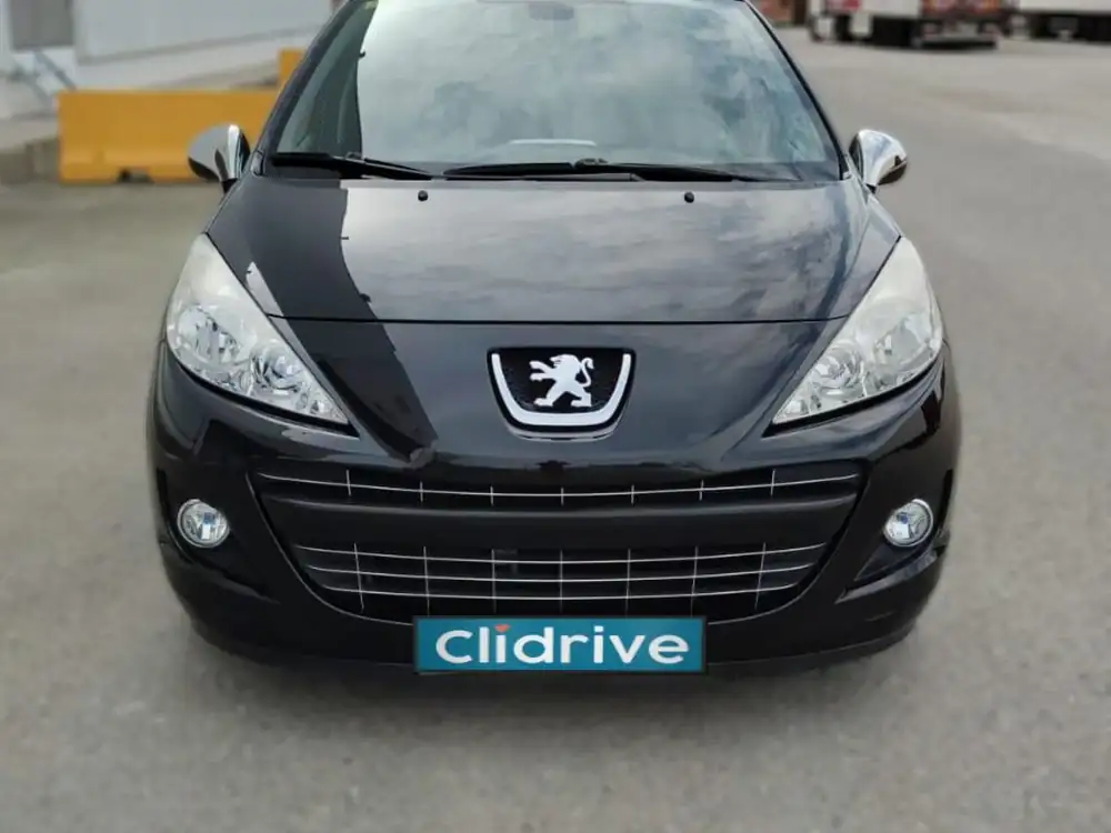 PEUGEOT 207