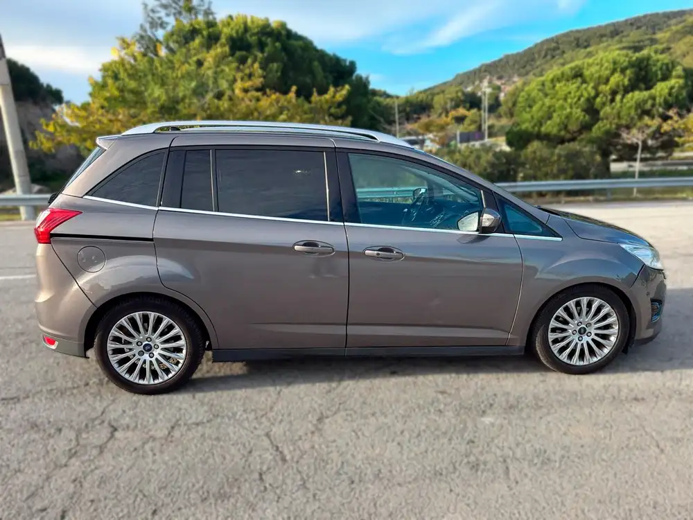FORD grand c-max