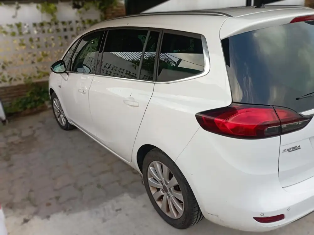 OPEL zafira tourer