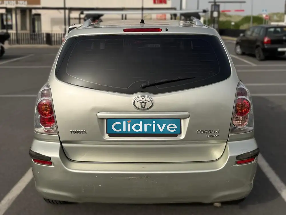 TOYOTA corolla verso