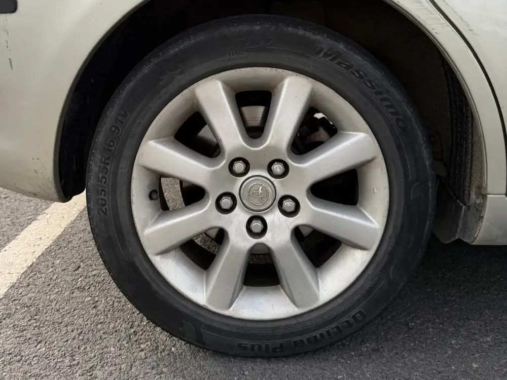 TOYOTA corolla verso