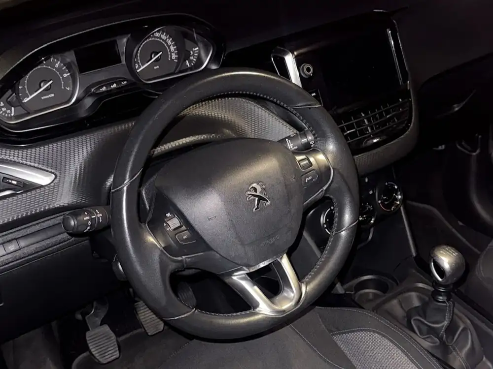PEUGEOT 2008 - Foto 8 | Clidrive