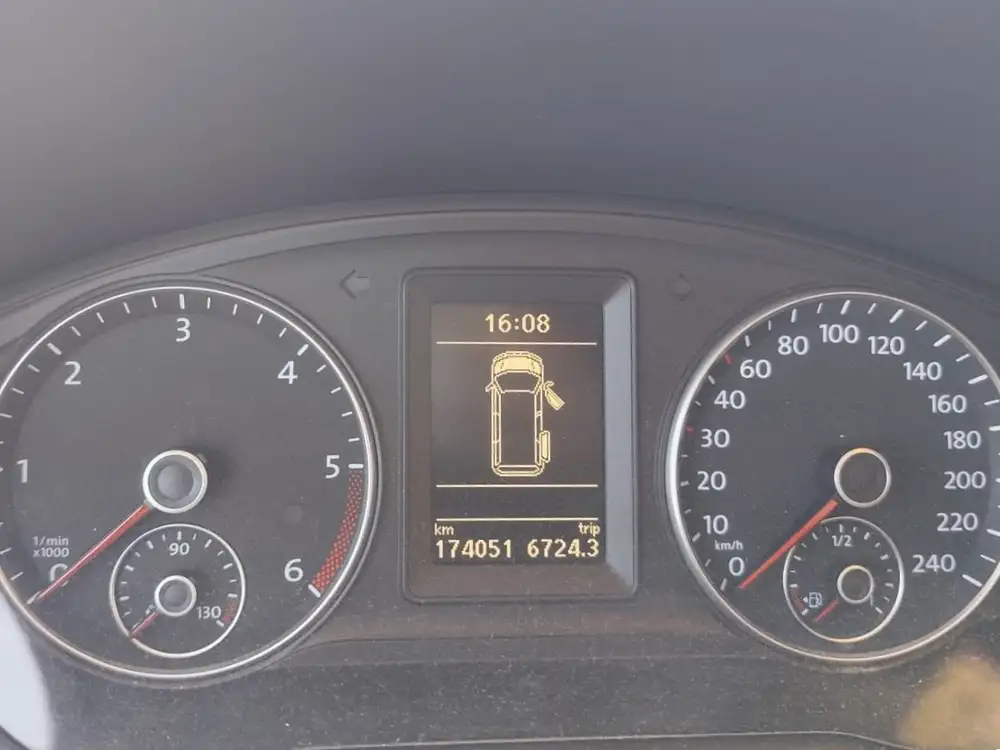 VOLKSWAGEN california