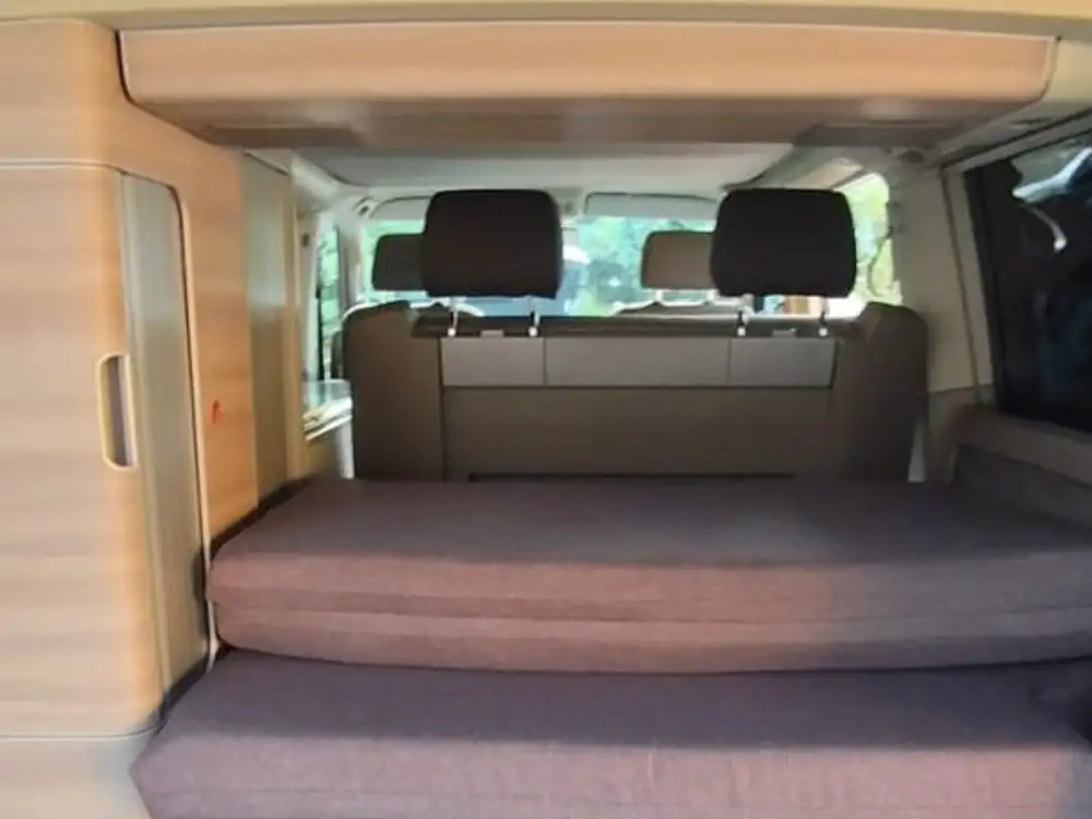 VOLKSWAGEN california