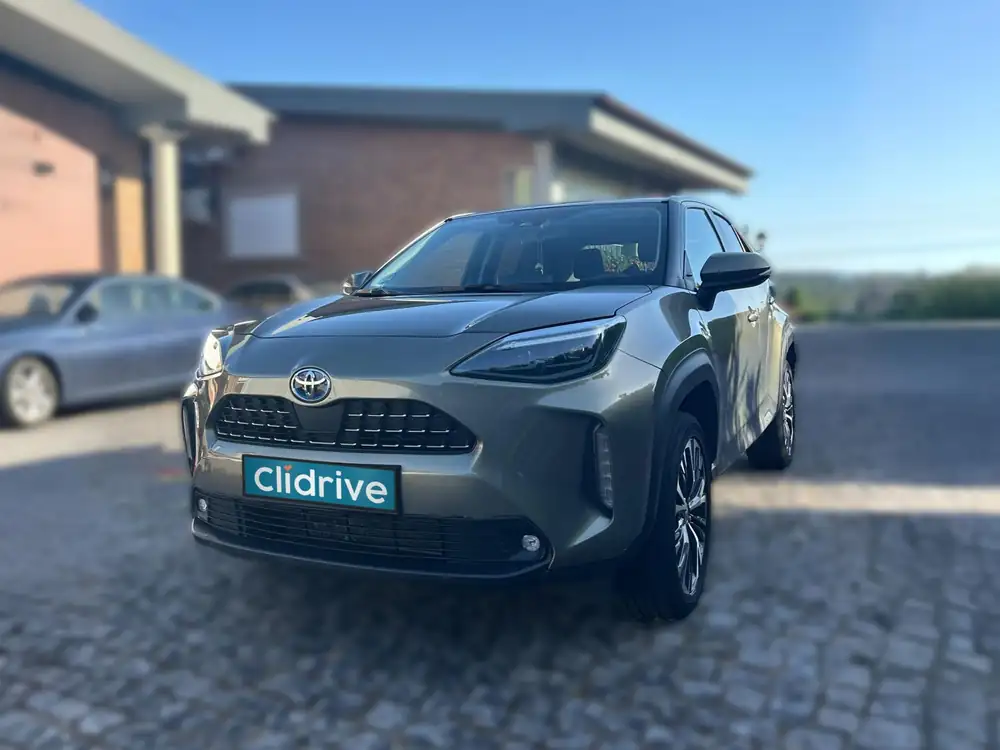 TOYOTA yaris cross