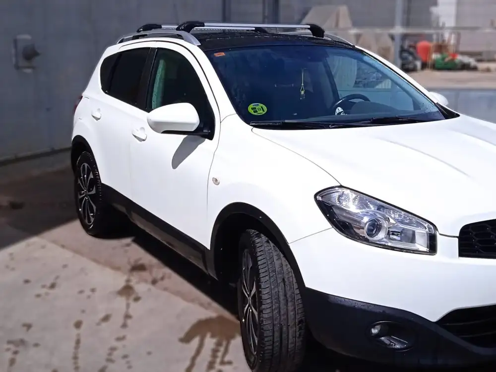 NISSAN qashqai