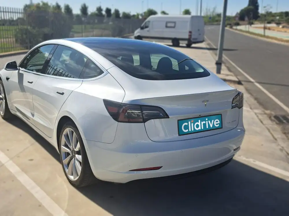 TESLA model 3