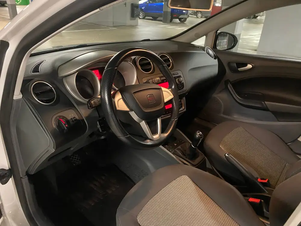 SEAT ibiza
