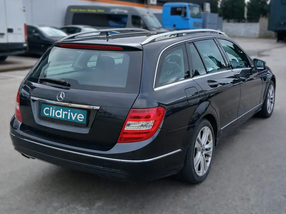 MERCEDES clase c