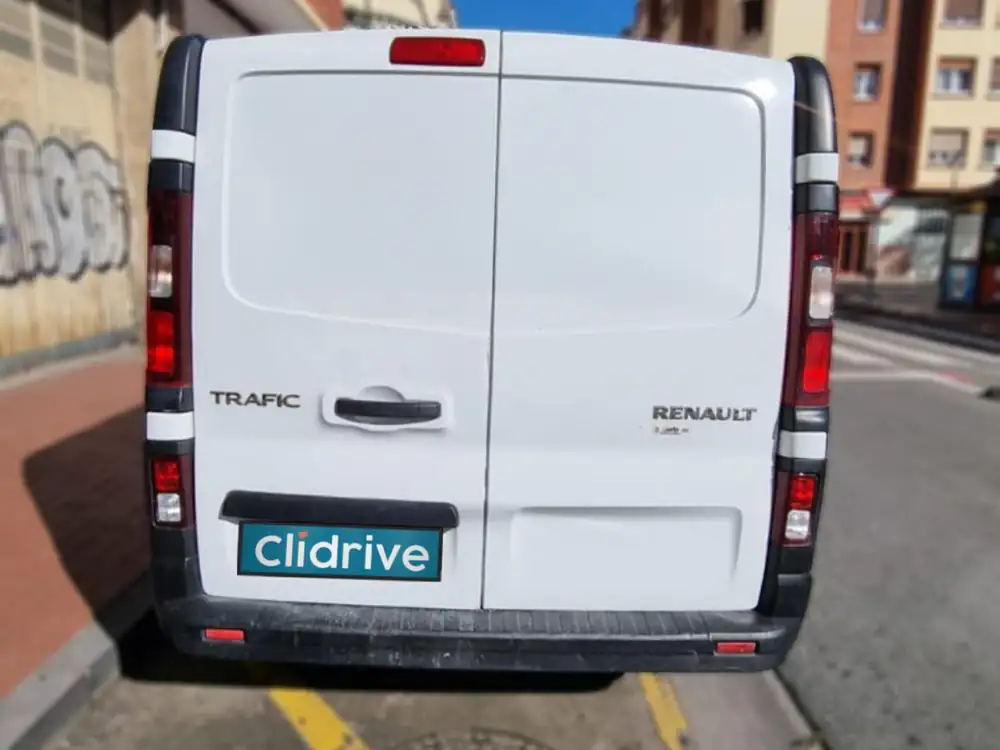 RENAULT trafic
