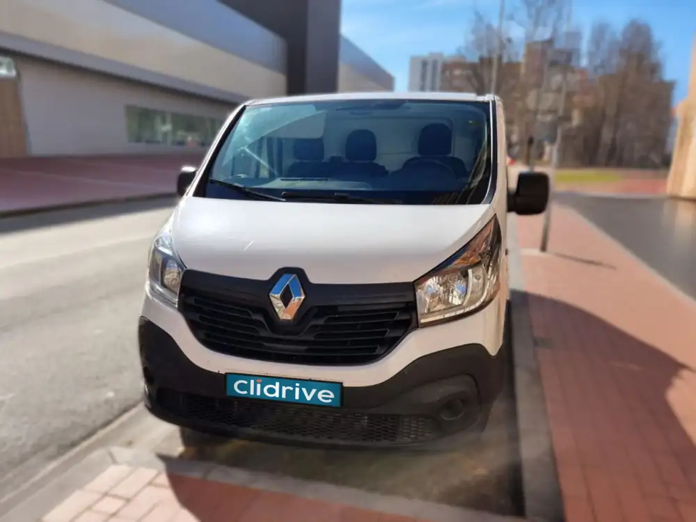 RENAULT trafic