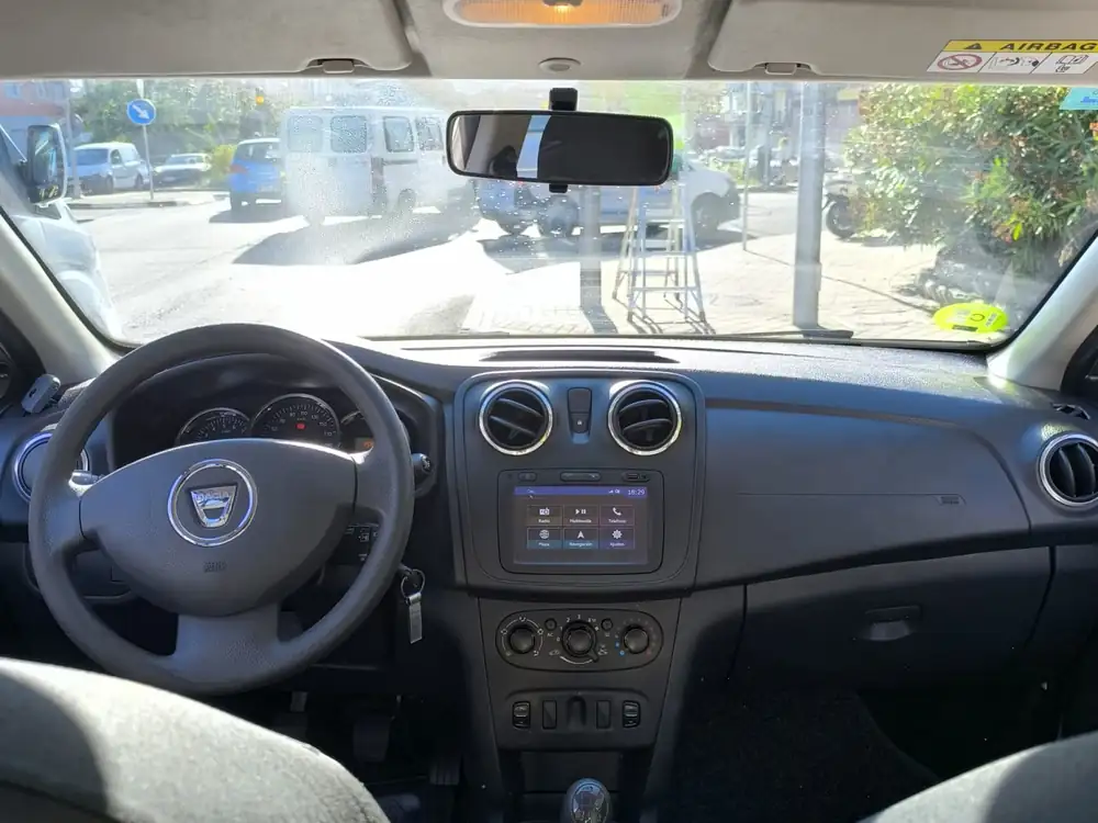 DACIA sandero