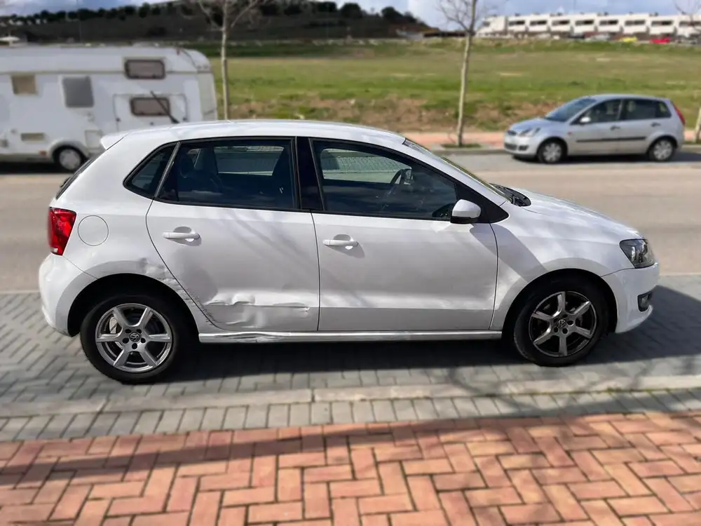 VOLKSWAGEN polo - Foto 2 | Clidrive
