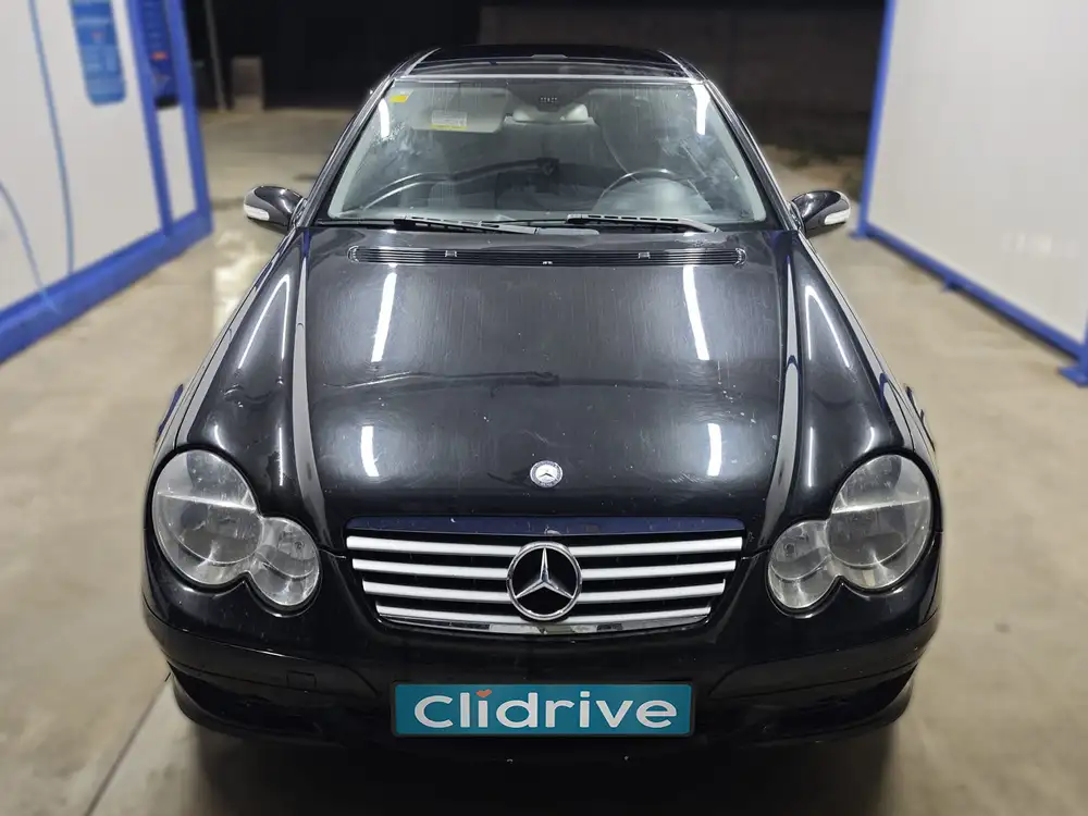 MERCEDES clase c