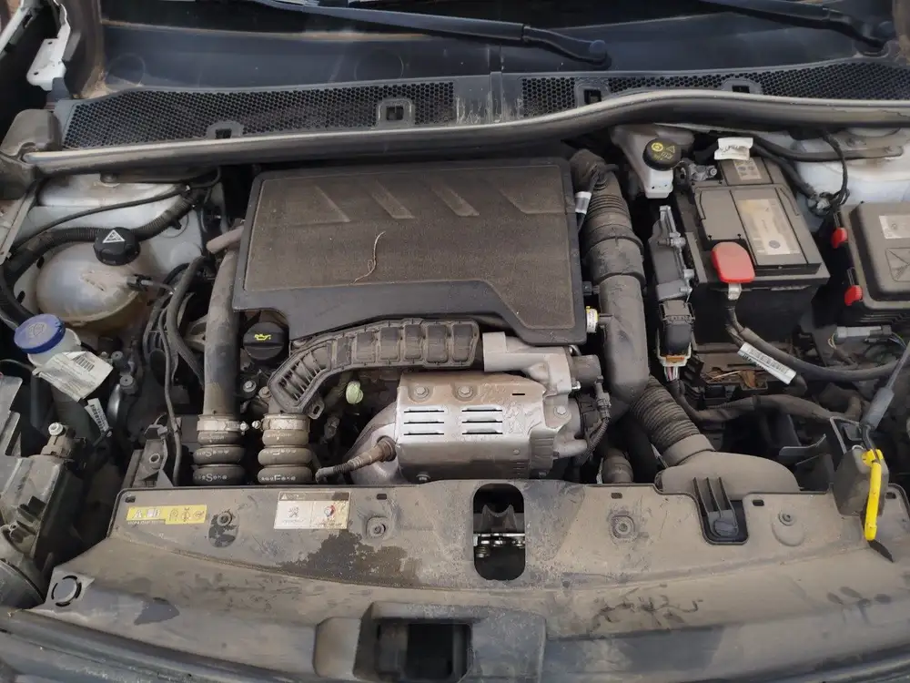 PEUGEOT 2008 - Foto 13 | Clidrive