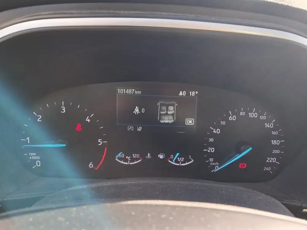 FORD focus - Foto 9 | Clidrive