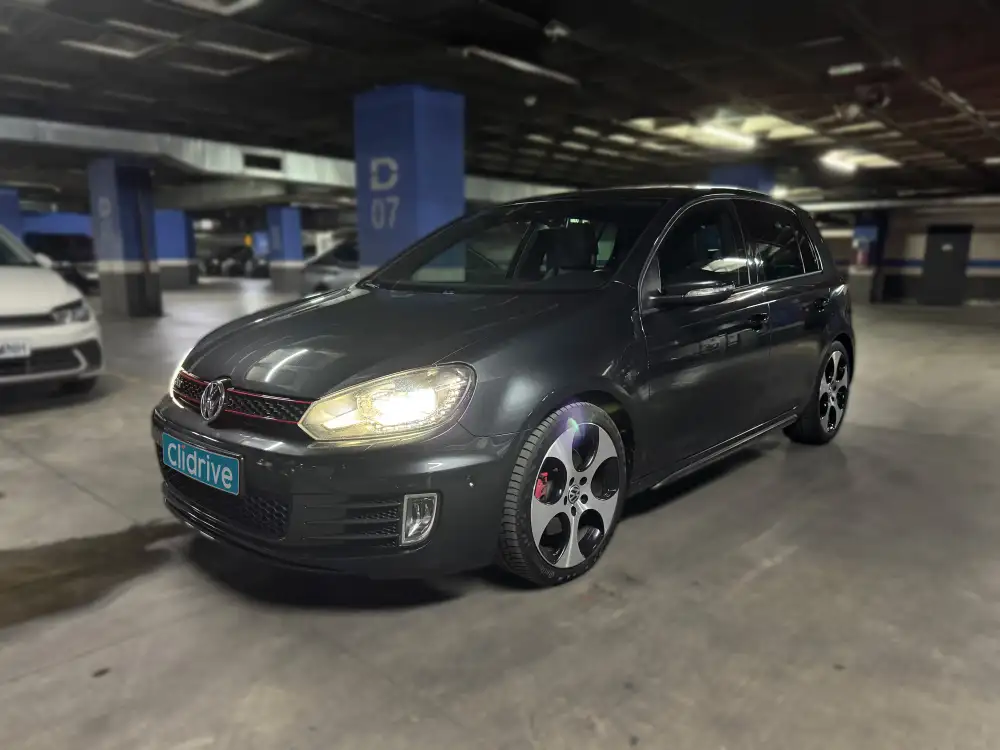2.0 TSI 210cv DSG 6 vel GTI