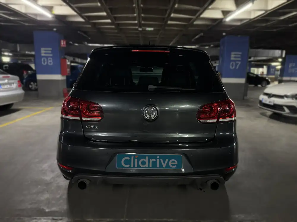 2.0 TSI 210cv DSG 6 vel GTI