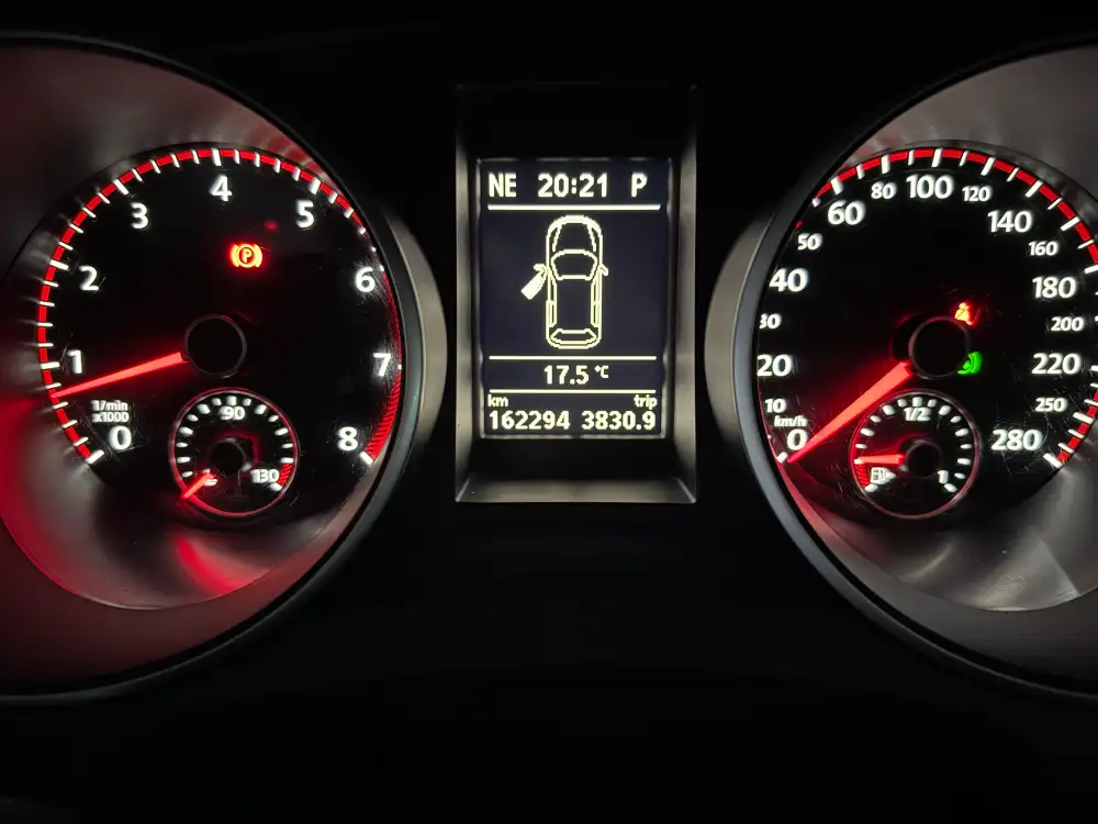 2.0 TSI 210cv DSG 6 vel GTI