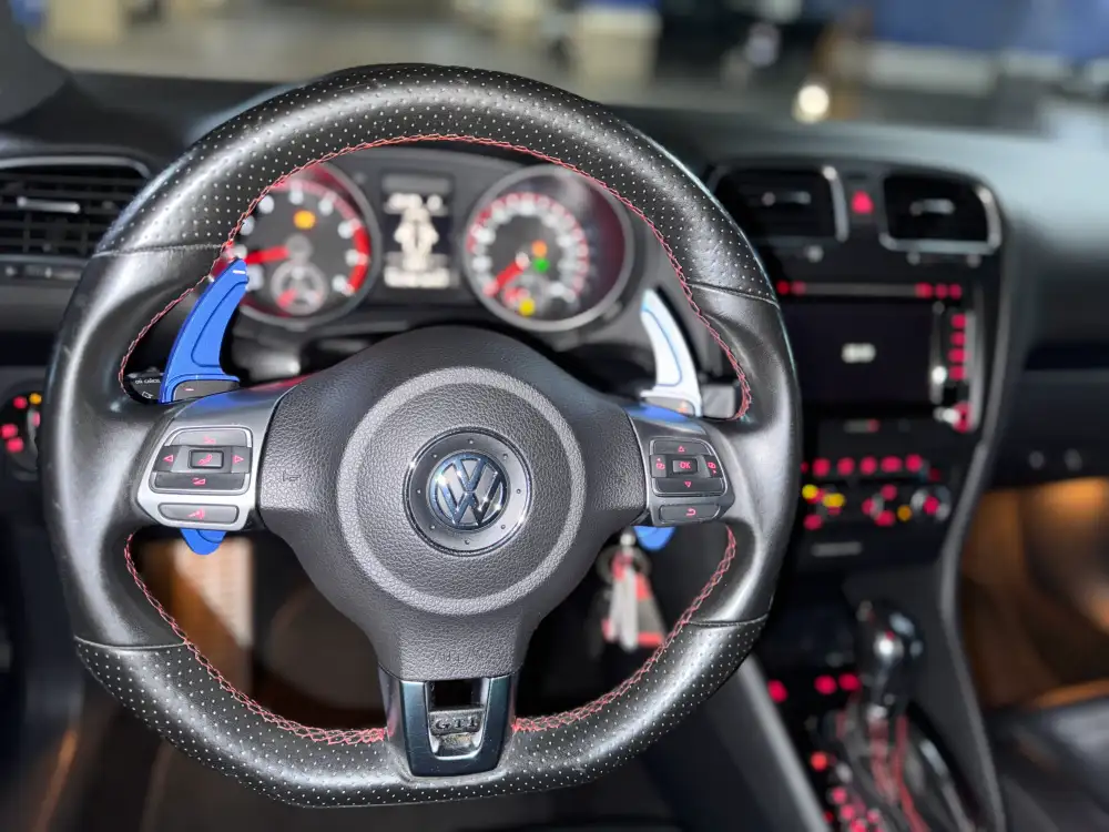 2.0 TSI 210cv DSG 6 vel GTI