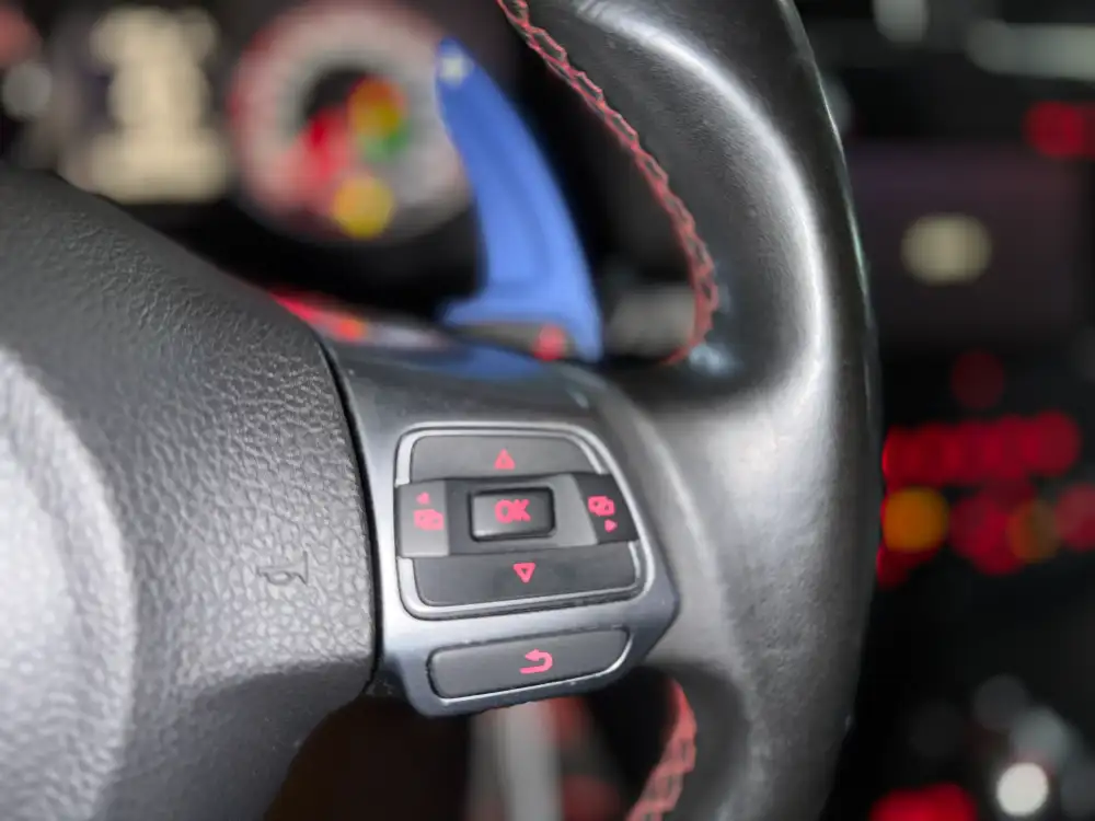 2.0 TSI 210cv DSG 6 vel GTI