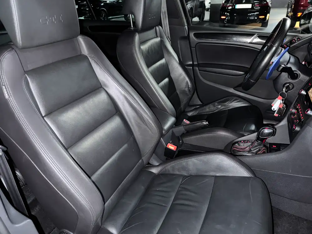 2.0 TSI 210cv DSG 6 vel GTI