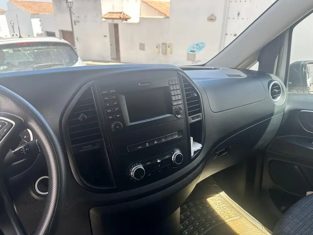 MERCEDES vito