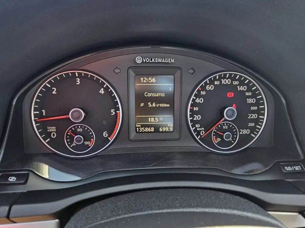 VOLKSWAGEN eos