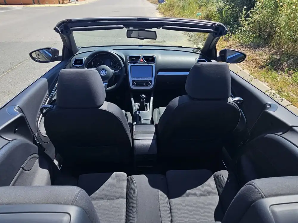 VOLKSWAGEN eos