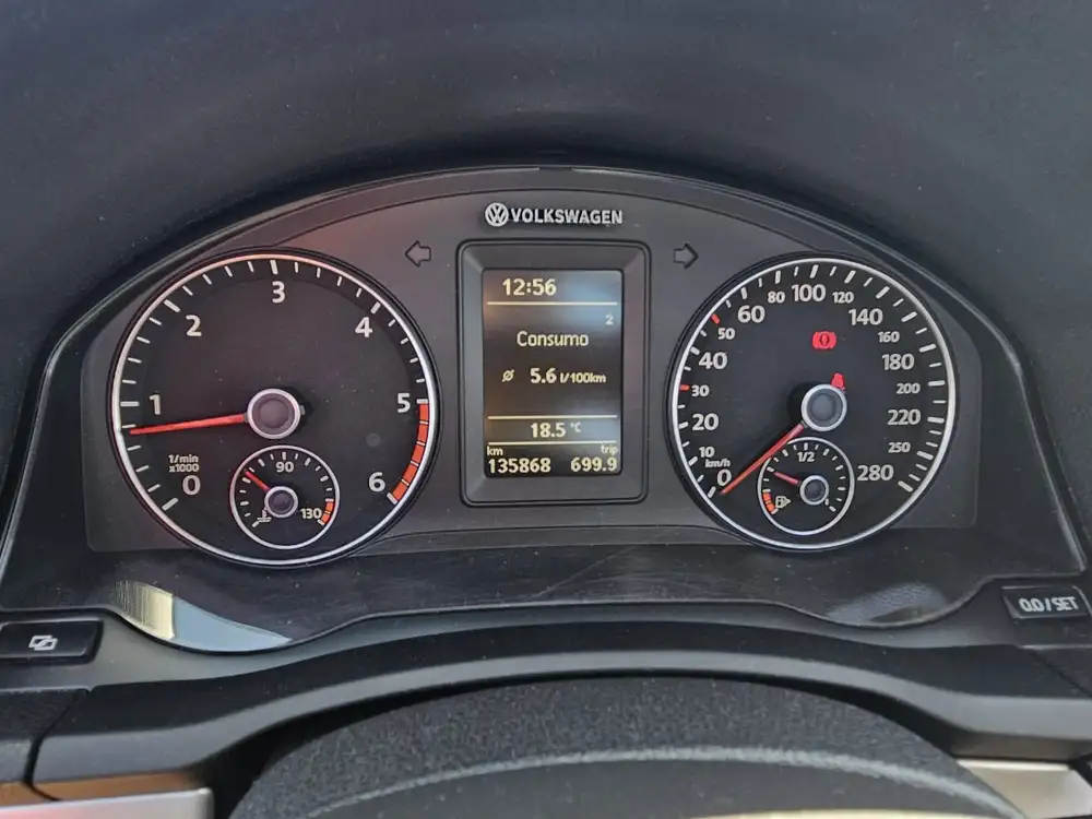 VOLKSWAGEN eos