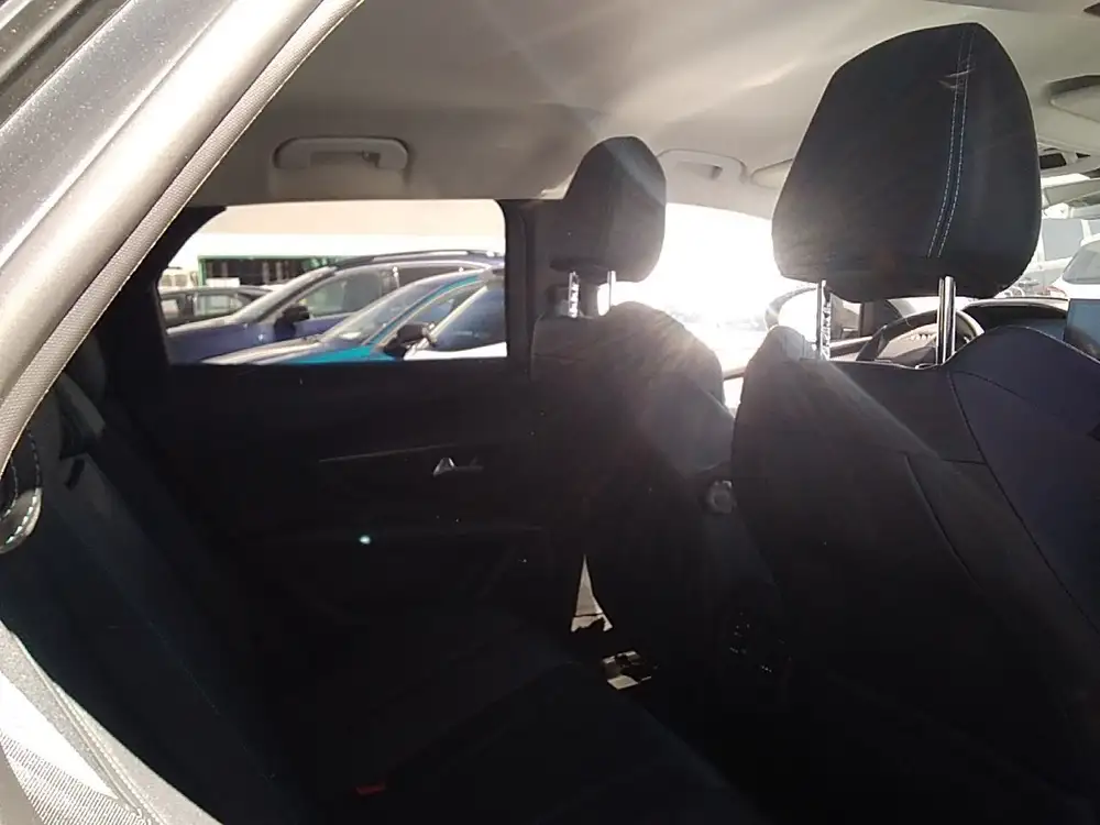 PEUGEOT 3008 - Foto 14 | Clidrive
