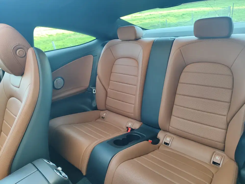 MERCEDES clase c - Foto 11 | Clidrive