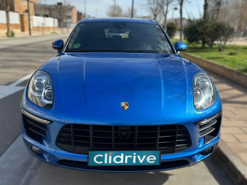 PORSCHE macan