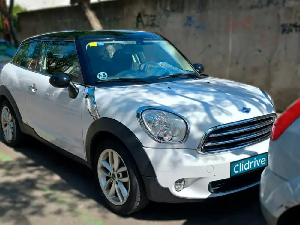MINI paceman