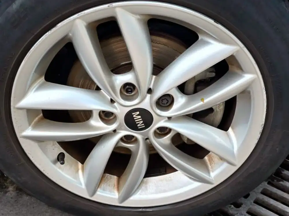 MINI paceman