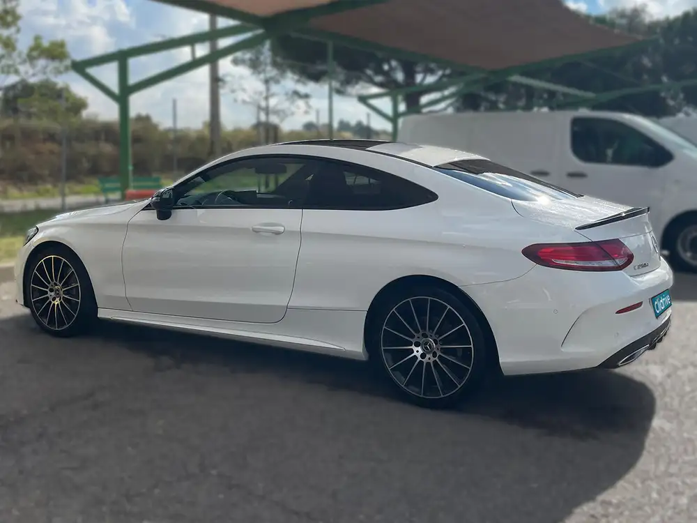 MERCEDES clase c