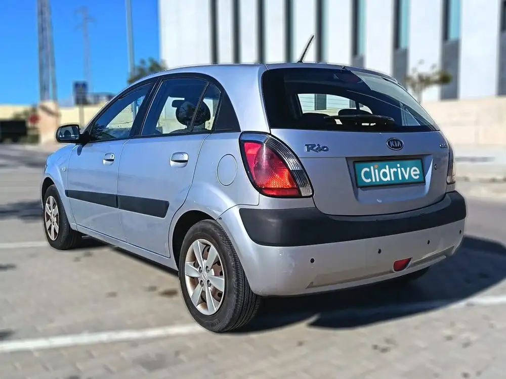 KIA rio - Foto 8 | Clidrive