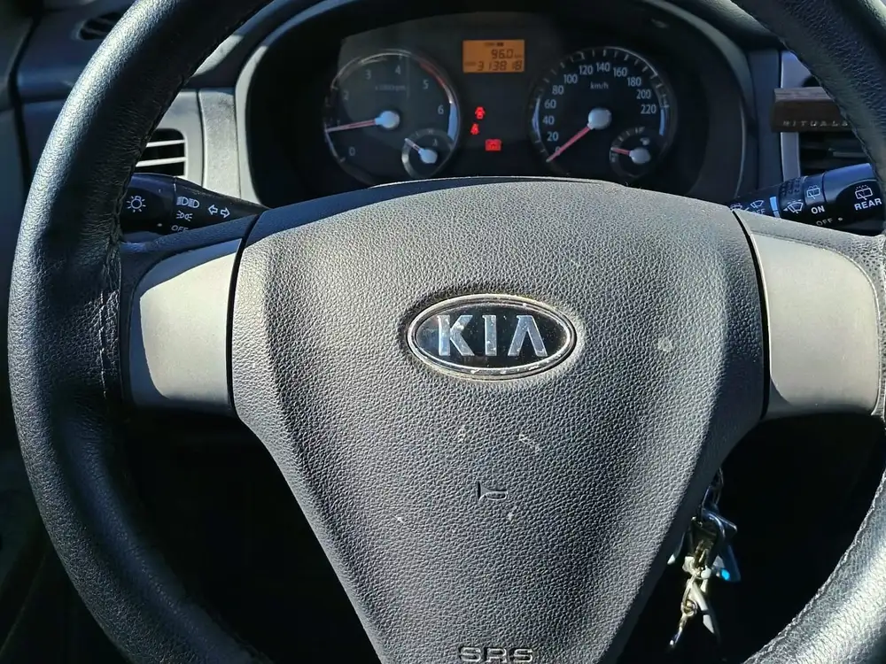 KIA rio - Foto 11 | Clidrive